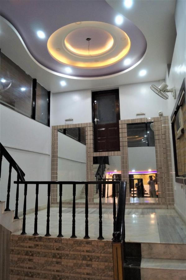 Hotel Dora House à Calcutta Extérieur photo
